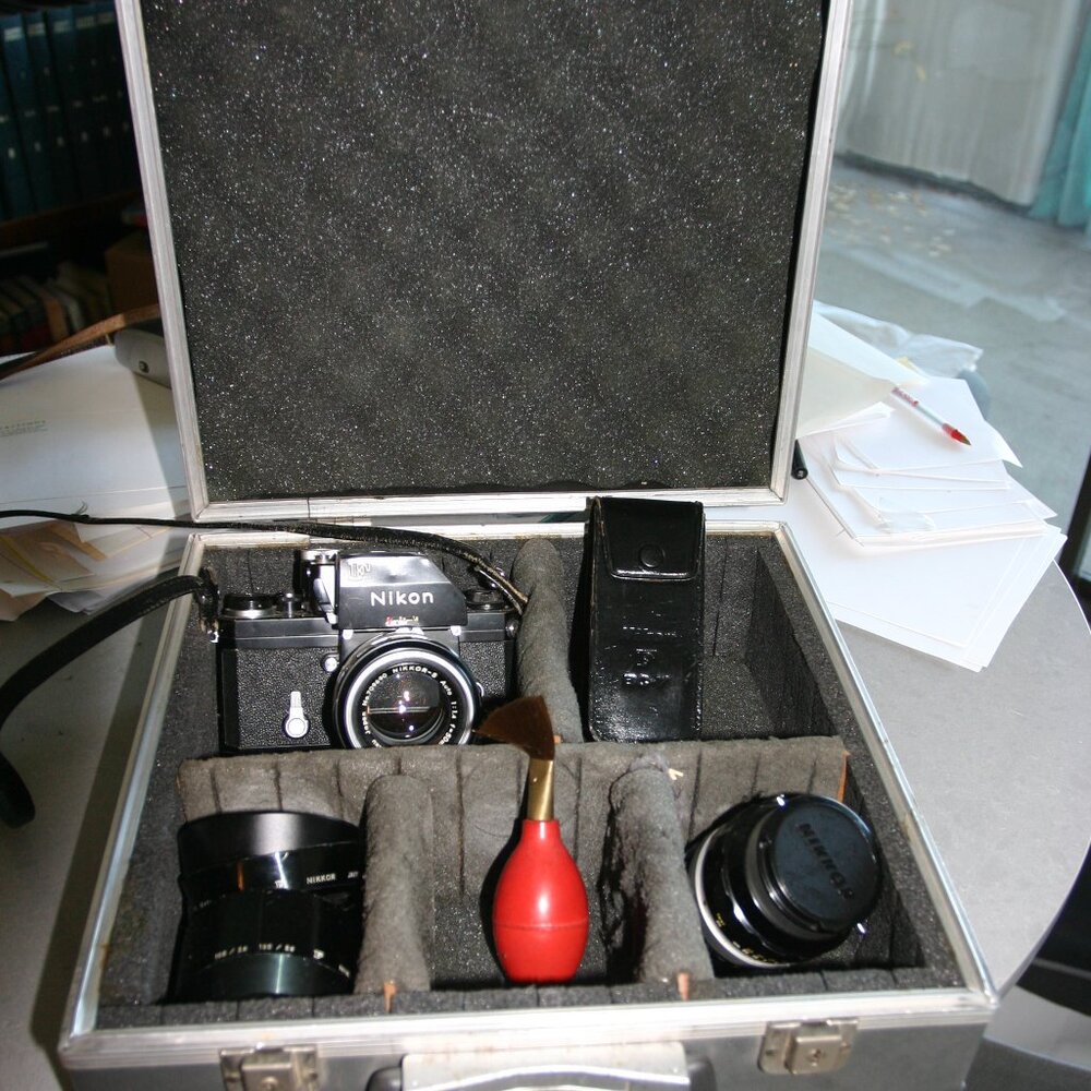 REDUCED! RARE Nikon Photomic FTN KIT w/2 lenses, accessories, vintage hard case